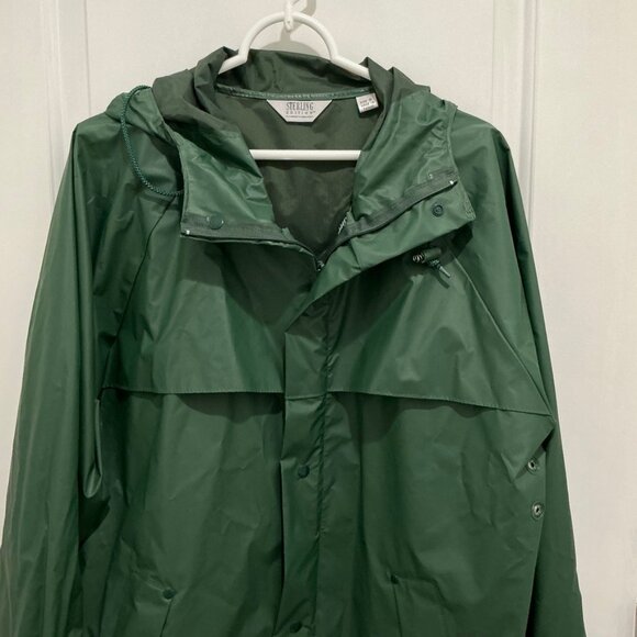 Sterling Edition Rain Jacket, size Small, Unisex - Picture 3 of 9
